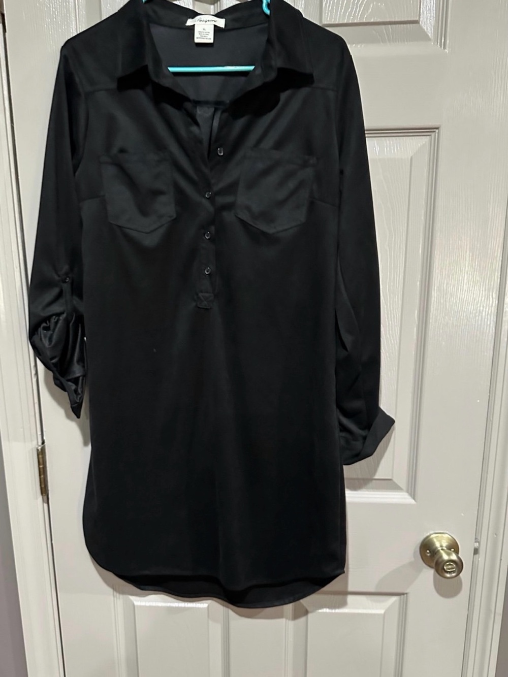 Passport Black Casual Button-Down Long Sleeve Shirt